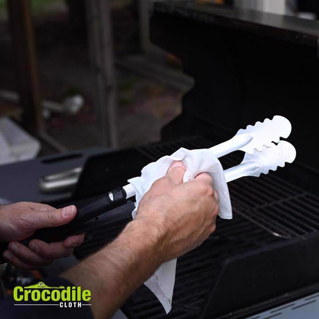 Crocodile Cloth Grill Wipes 80 wipes 3.5 in. H X 15 in. L X 10 in. W 1 pk