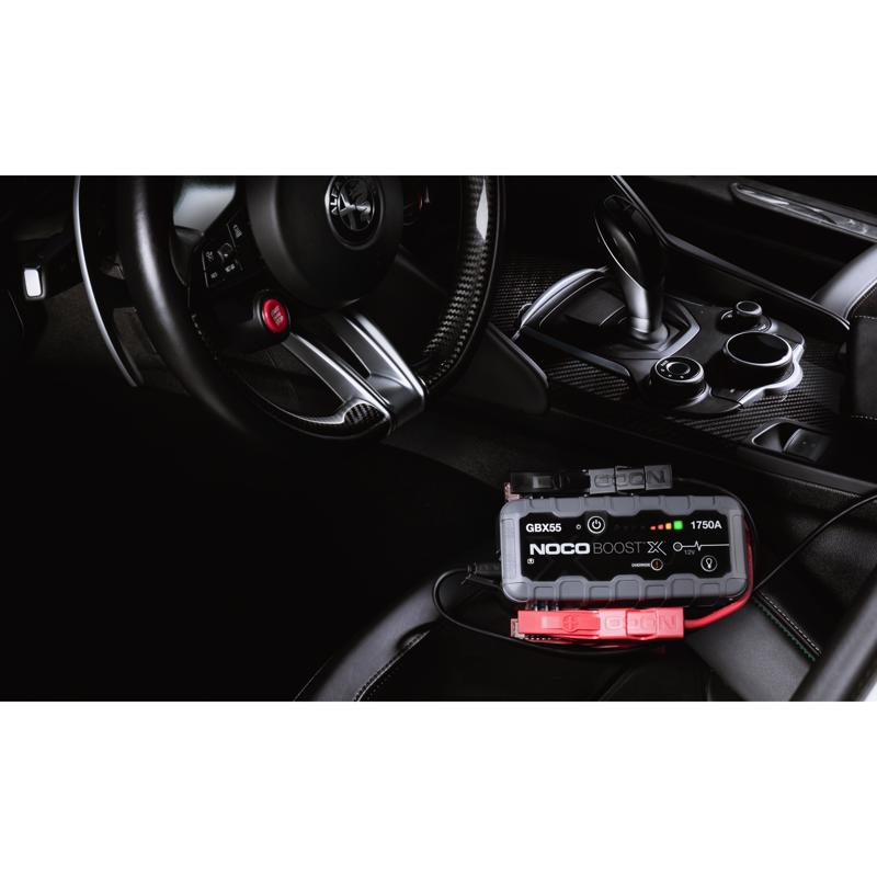 NOCO Automatic 12 V 1750 amps Battery Jump Starter