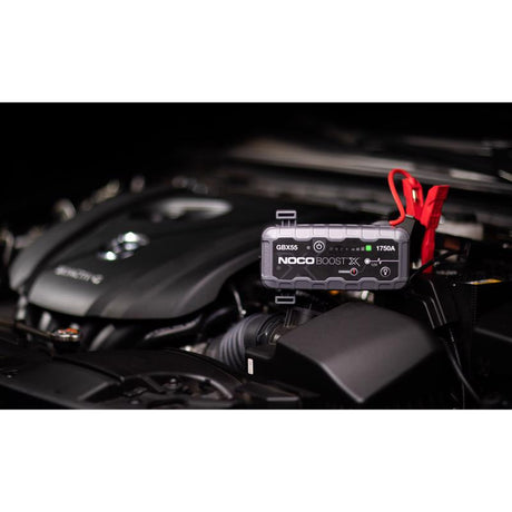 NOCO Automatic 12 V 1750 amps Battery Jump Starter