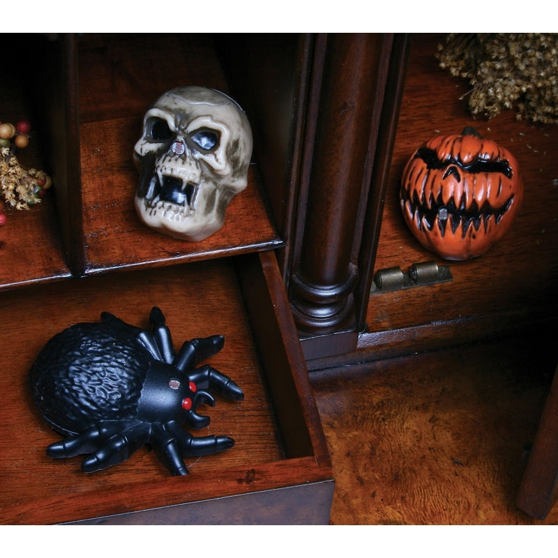 Fun World 6.5 in. Hidden Screamers Halloween Decor, Pack of 12