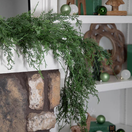 Celebrations 9 ft. L Unlit Everyday Garland