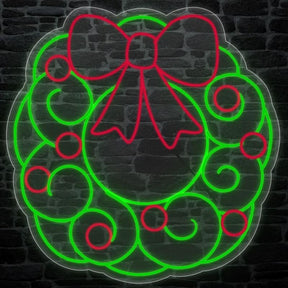 Luxe Light Decor LED Red and Green Christmas Wreath Hanging Decor, Pack of 5