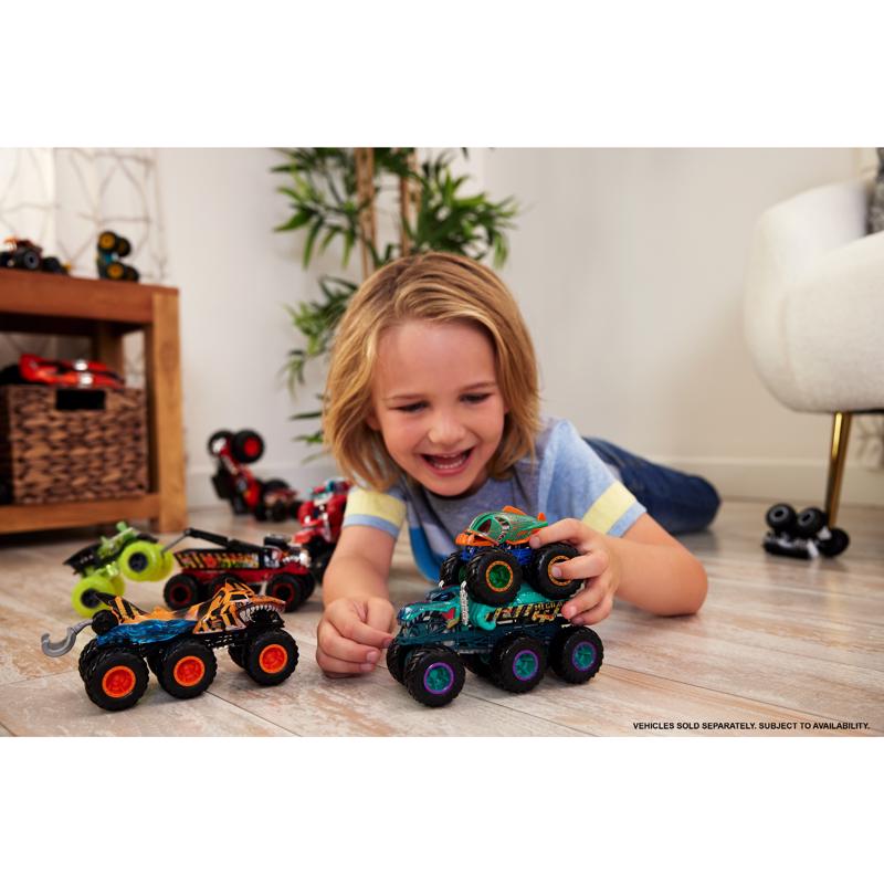Hot Wheels Monster Big Rigs Truck Assorted, Pack of 4