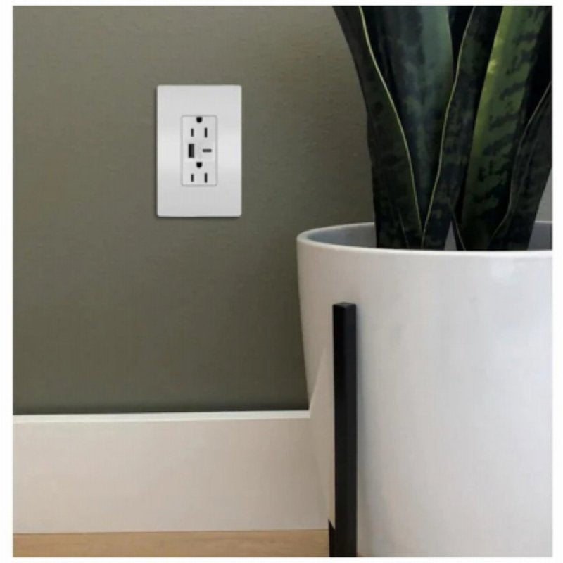 Legrand radiant R26USBAC6WCCV6 USB Wallplate, 15 A, 125 V, Type A, C USB, NEMA: NEMA 5-15R, White