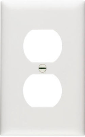 Legrand TP8WCP10 Wallplate, 4.68 in L, 2.93 in W, 1 -Gang, Nylon, White